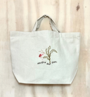 B331-580 - geborduurde tas fijnklein door gaan